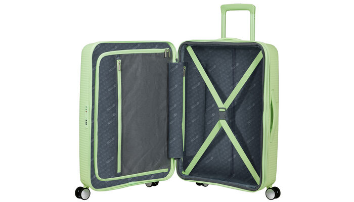 Organisation intérieure avec une poche  zippée supplémentaire