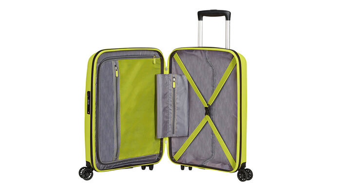 Organisation intérieure avec poche tablier zippée supplémentaire