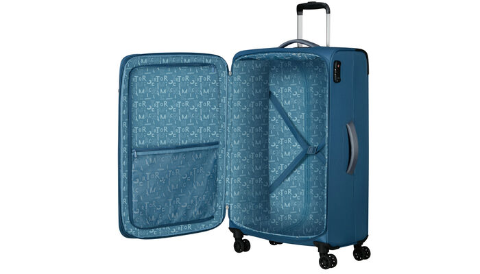 Voll ausgestatteter Innenraum: