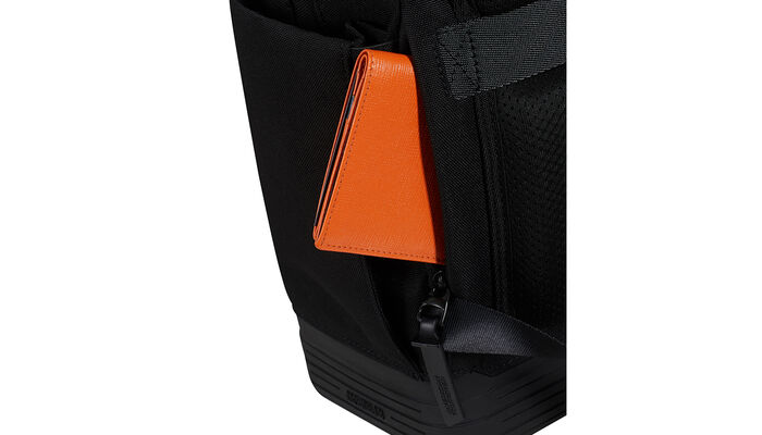 Verstecktes Rückenfach