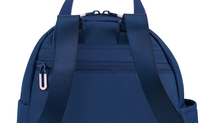 Verstecktes Rückenfach