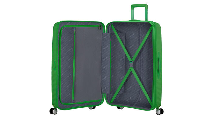 Organisation intérieure avec une poche  zippée supplémentaire