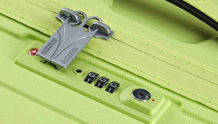 Fermeture éclair avec un revêtement hydrofuge